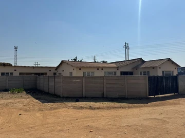 8 Bedroom House