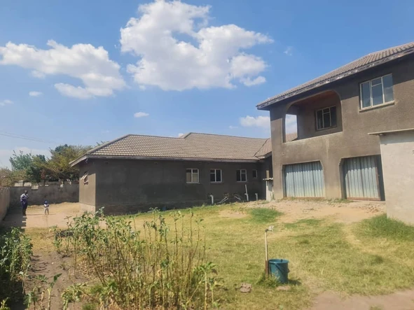 5 Bedroom House
