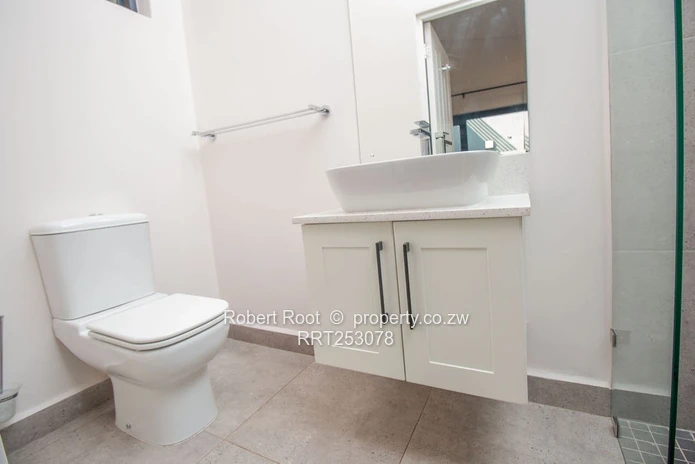 NEWLANDS - EXCEPTIONAL TOWNHOUSE (with Pool)