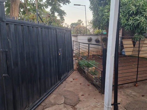 2 Bedroom Garden Flat