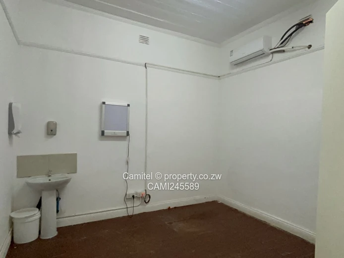 320m2 Office in Avenues, Harare CBD — Borehole