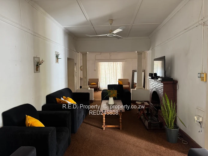 Double Stand Opportunity in Hillside!