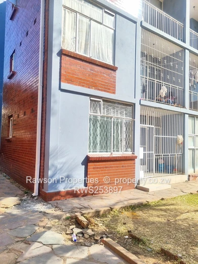 1 And Half Bed Flat For Sale In The Avenues Harare