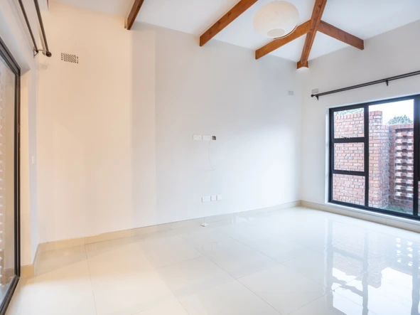 4 Bedroom Garden Flat