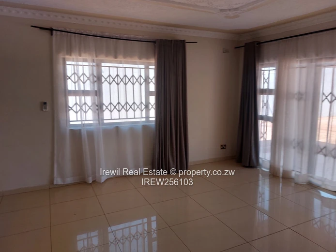 Gletwin 4 Bedroom to Let