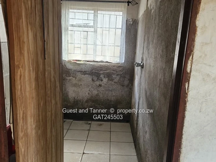 Zengeza 4 Extension - Six Bedroom House for Sale