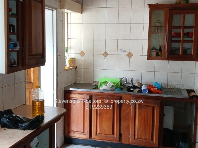 Mabelreign 3-Bed Home, Borehole & 1096m² Garden