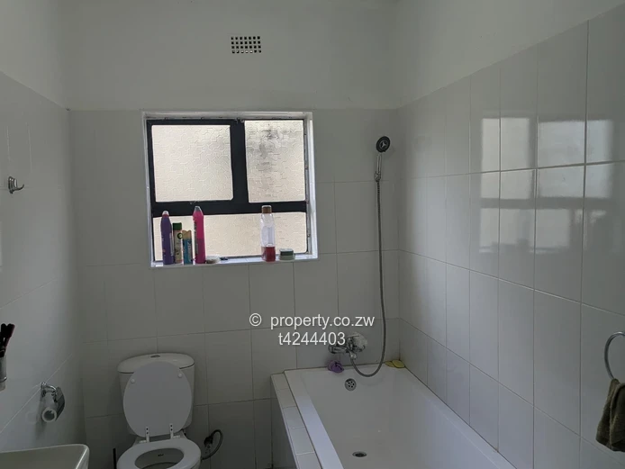 Westlea 2 bedroom cluster apartment to rent 