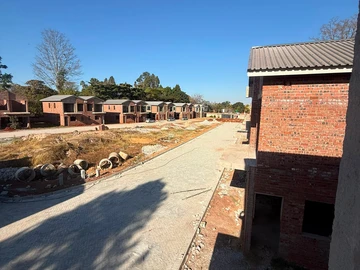 3 Bedroom Flat & Apartment