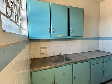 Flat & Apartment