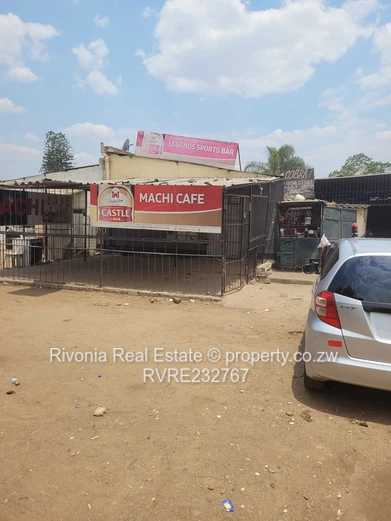 Commercial property in Highfield Mastones