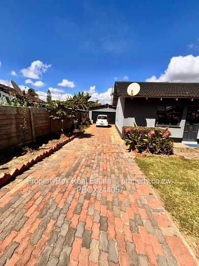 Houghton Park house for sale! 