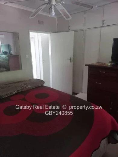 Close to Amenities (Sole Mandate)