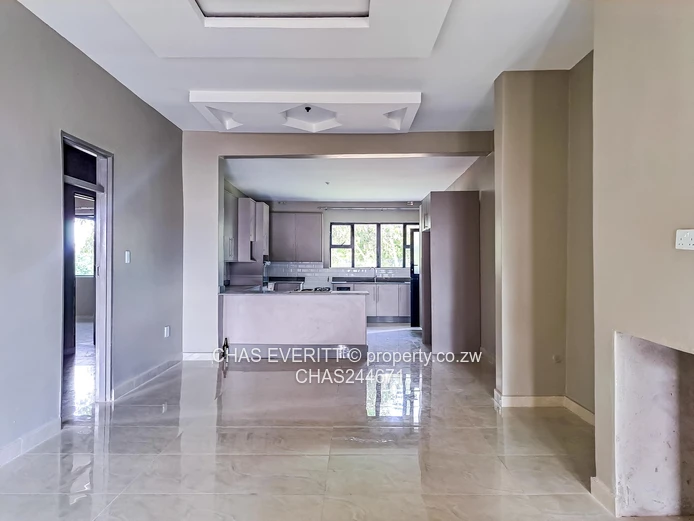 Newly built 3bed Flat to Let 