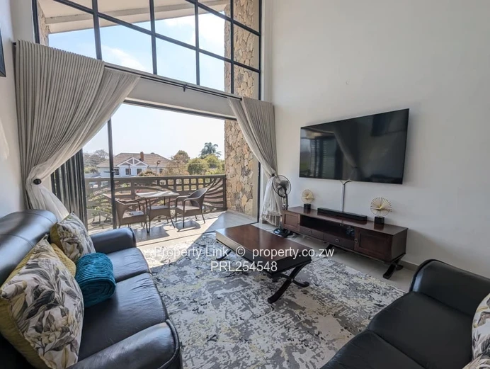 Perfect Blend Of Well-Established & Modern Flat