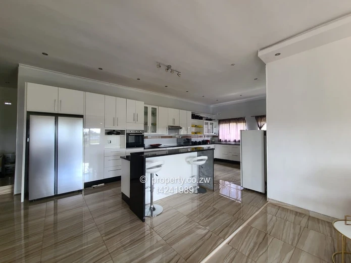 Borrowdale Pomona 7 beds fully furnished house to rent.