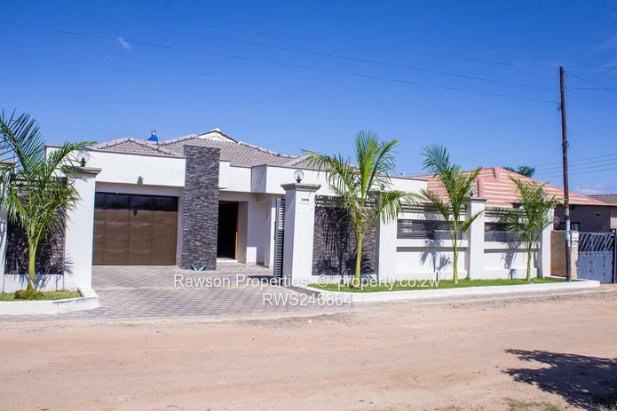 Unique Home in Madokero Estate  (Sole Mandate)