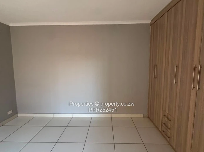 For Rent: 6-Bedroom Home | Mt Pleasant Heights | Us$1,600