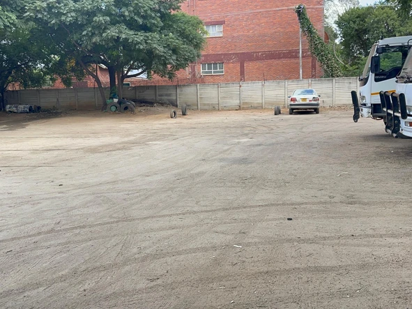 Commercial & Industrial Land