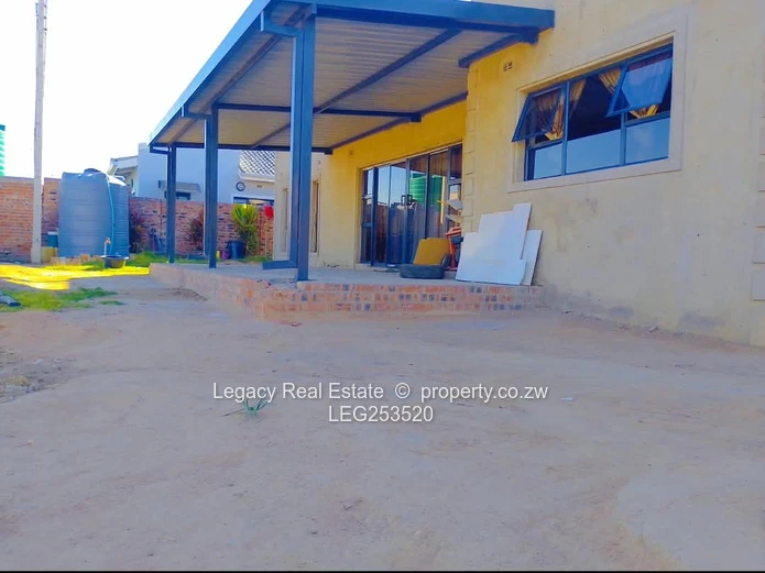 Spacious 4-Bed Townhouse Complex with Solar in Arlington, Harare South
