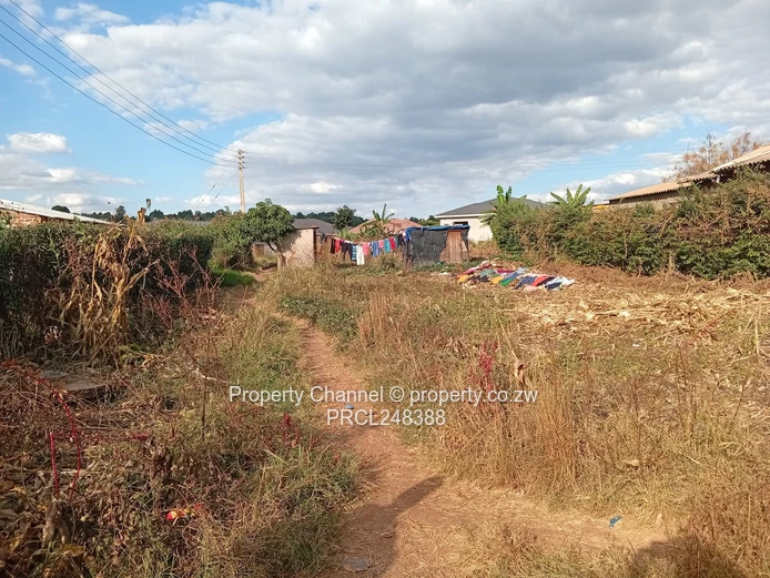 599m² Vacant Residential Stand  for Sale in Hatcliffe 