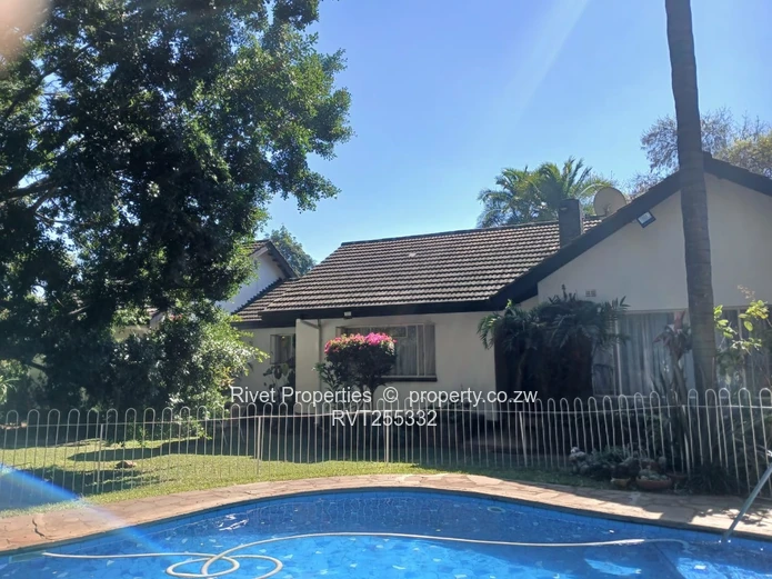 5-Bed Vainona Home with Pool, Borehole & Lush Garden