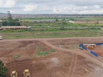 Commercial & Industrial Land