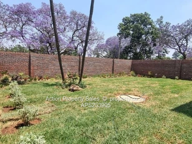Luxurious Townhouse For Sale In Newlands 