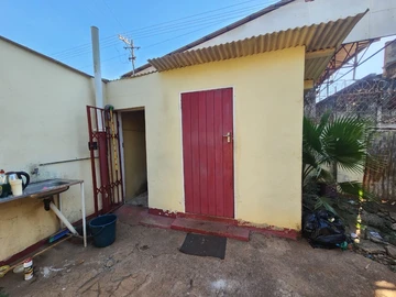 3 Bedroom Flat & Apartment