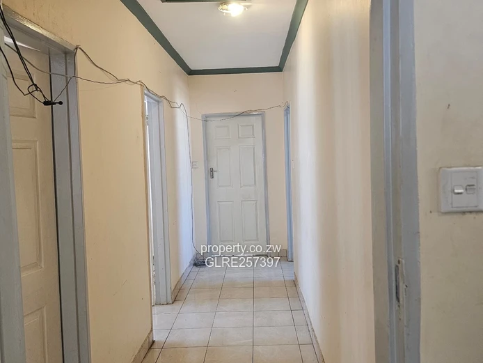 Bright 3-Bed Bluff Hill Home - Modern Kitchen & Borehole