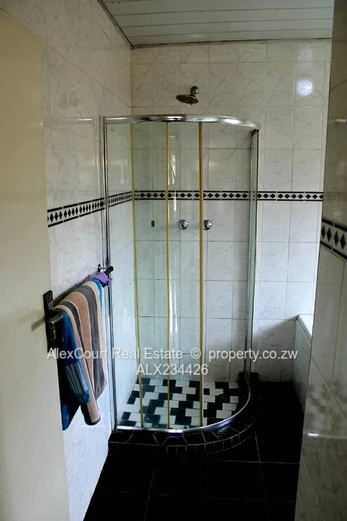 Big & Spacious 5 Bed House For Sale!