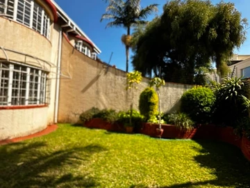 3 Bedroom Garden Flat