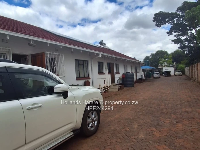 New on the Market – Cozy Garden Flat in Avondale | US$150,000