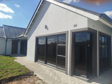 2 Bedroom House