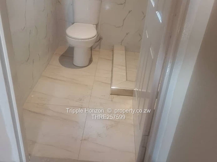 8-Bed Kuwadzana Home — Borehole, Walled Concrete Yard