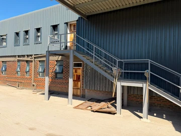Warehouse & Factory