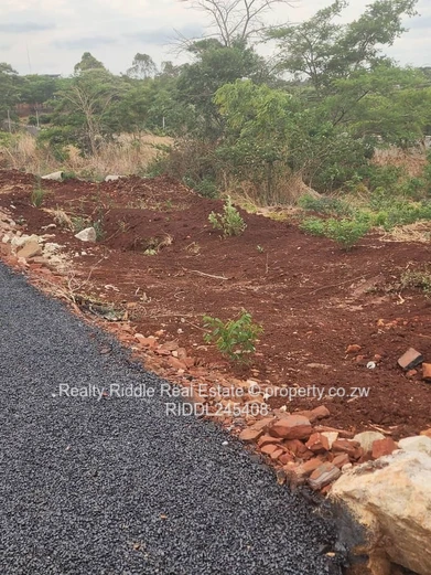 800m² Stand in Brookview - New Tarred Road & Drains