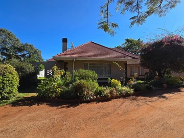 Charming Family Home!