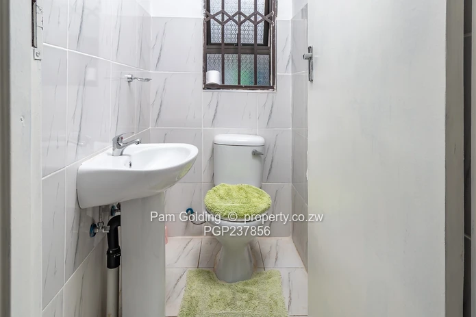 House for sale (Sole Mandate)