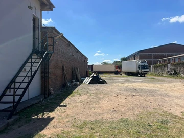Warehouse & Factory