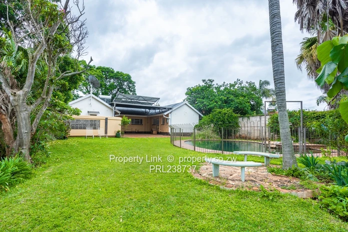 Prime Location - Main Road Frontage (Sole Mandate)