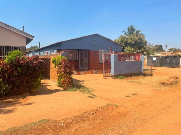 5 Bedroom House