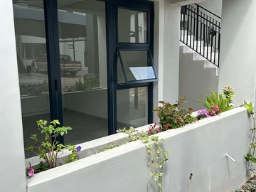 3 Bedroom Garden Flat