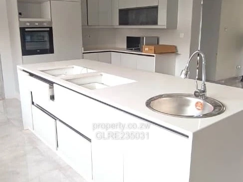 Luxury Apartments for Rent in Sunset Views, New Marlborough