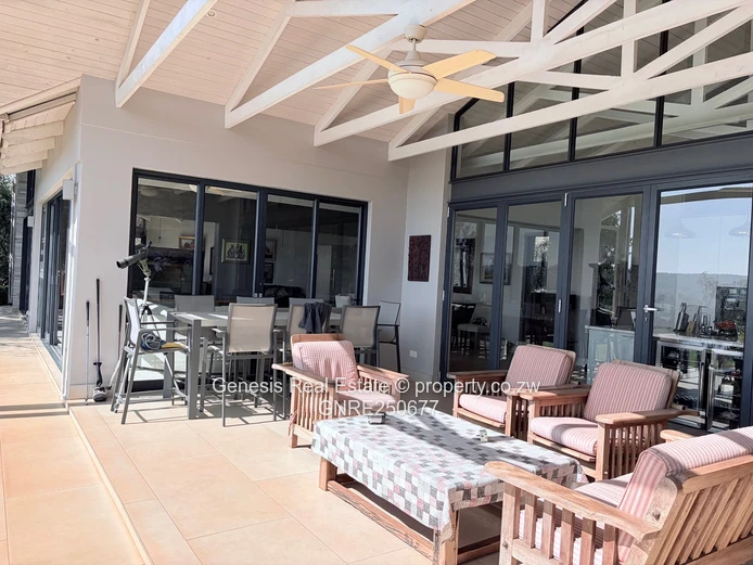 Exotic family home in the Brooke Golf Estate 