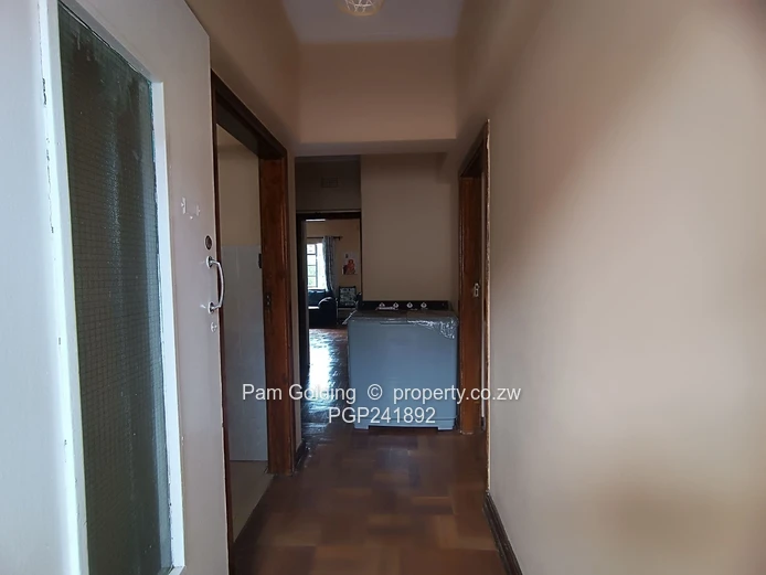 Neat 2-Bedroom Flat for Sale in The Avenues