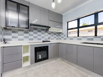 2 Bedroom Garden Flat