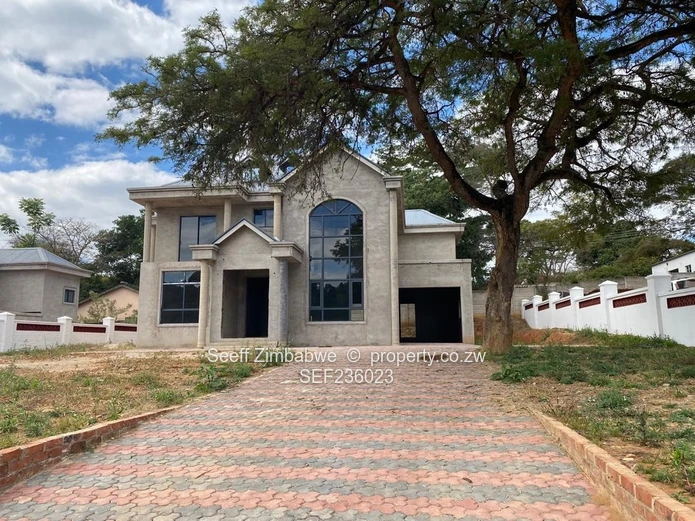 A choice of 3 luxurious clusters-4000sqm