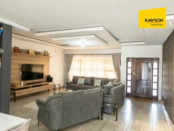 4 Bedroom House