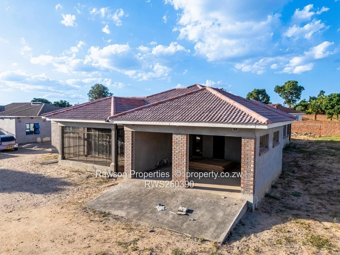 Zimre park incomplete house for sale  (Sole Mandate)